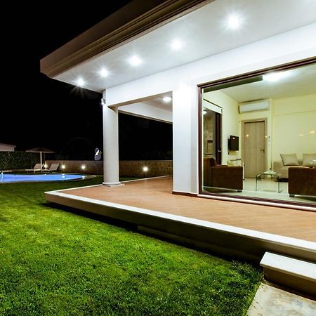 Chania Oasis With Heated Pool Екстер'єр фото