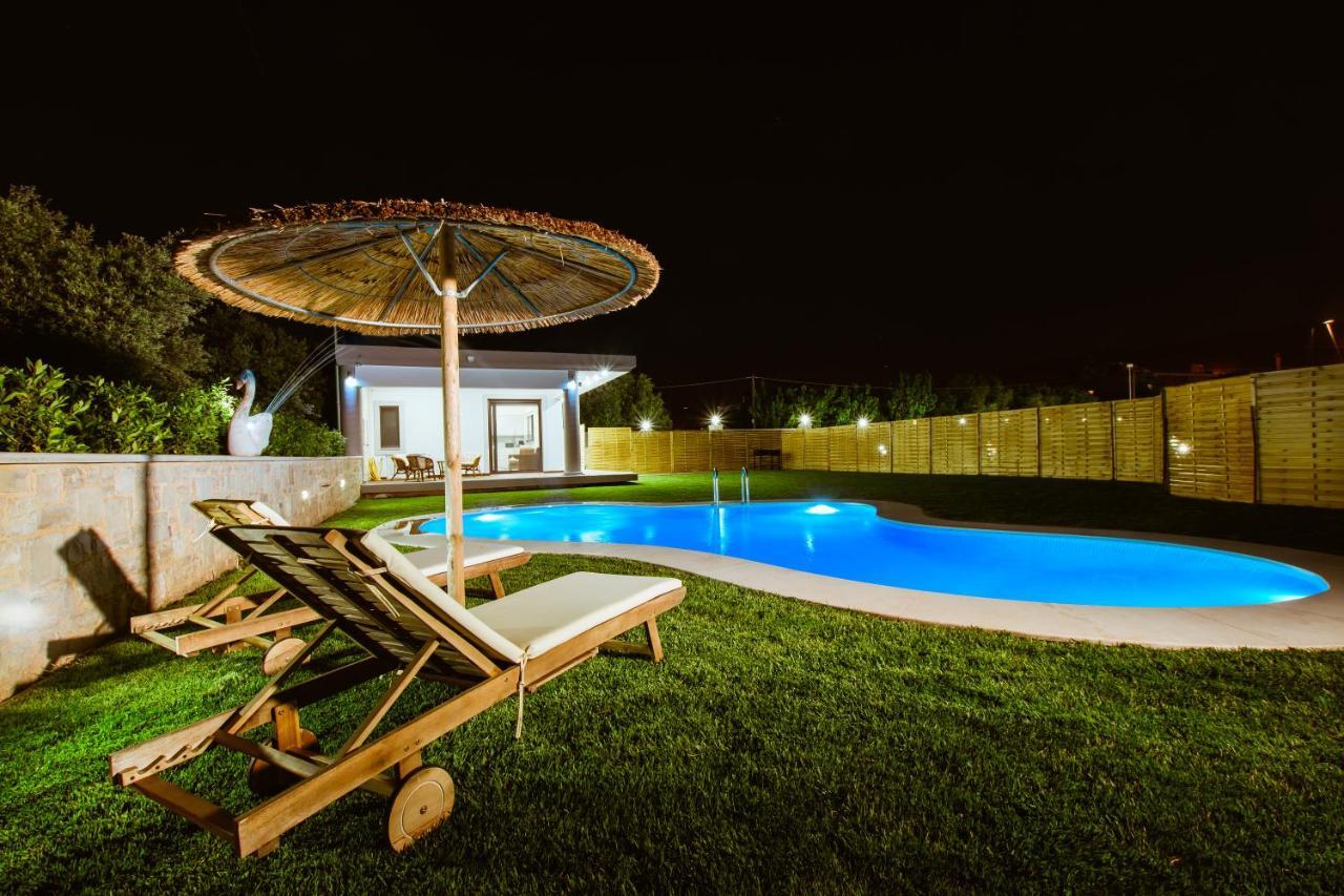 Chania Oasis With Heated Pool Екстер'єр фото